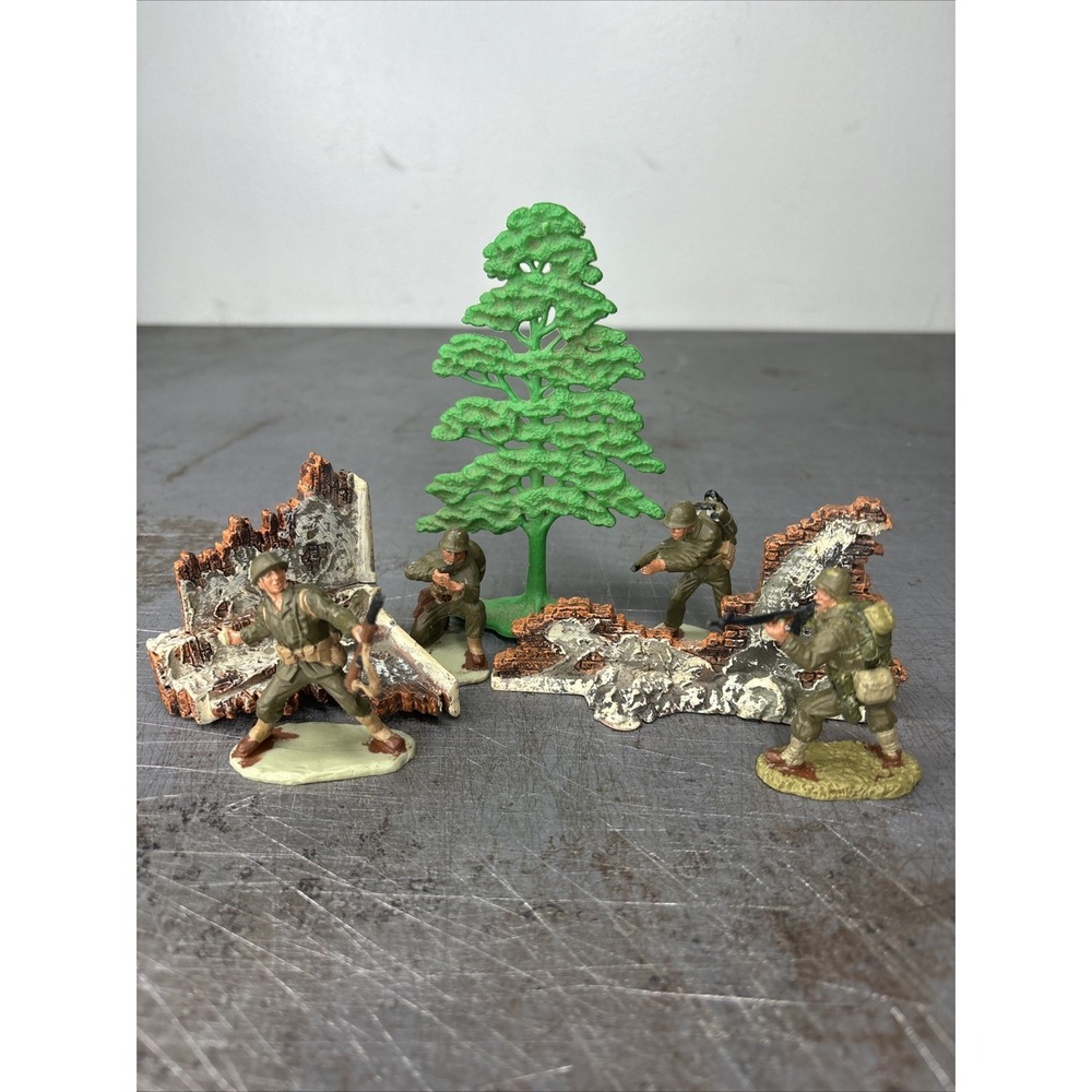 Vintage Toy Soldier Diorama‎ Playset Mixed Group BMC 21st Century War Scene Lot